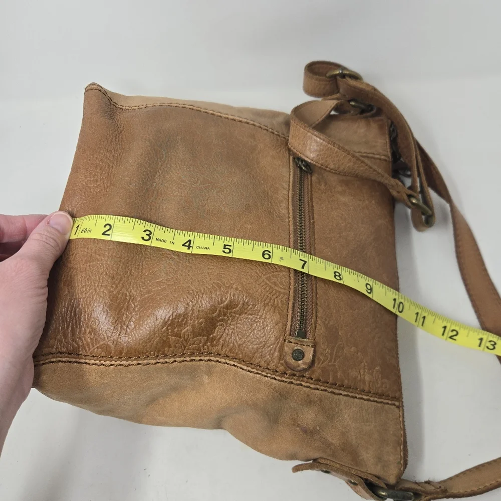 THE SAK Women's Ashland Leather Crossbody Bag Purse Tobacco Floral Emboss Boho‎